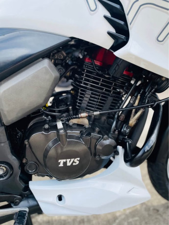 tvs-apache-200-big-3