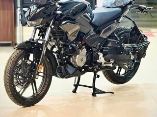 hero-deluxe-xoom-xtream-125