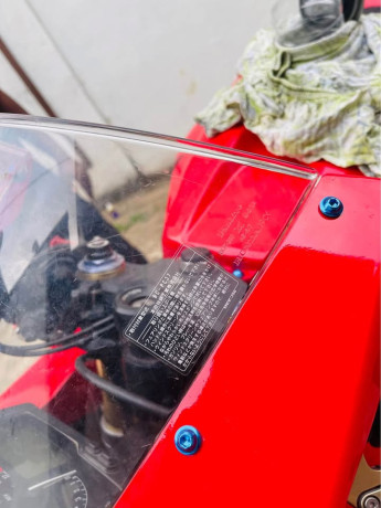 honda-cbr600rr-big-3