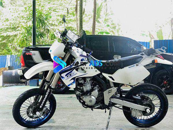 kawasaki-d-tracker-d1-big-0