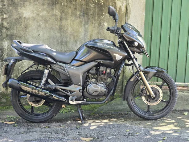 hero-hunk-2011-double-disk-big-1