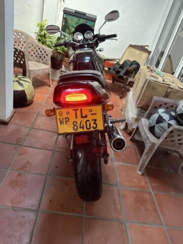 Kawasaki 250 balius