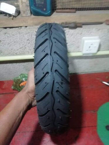 brandnew & Rebuild tyre