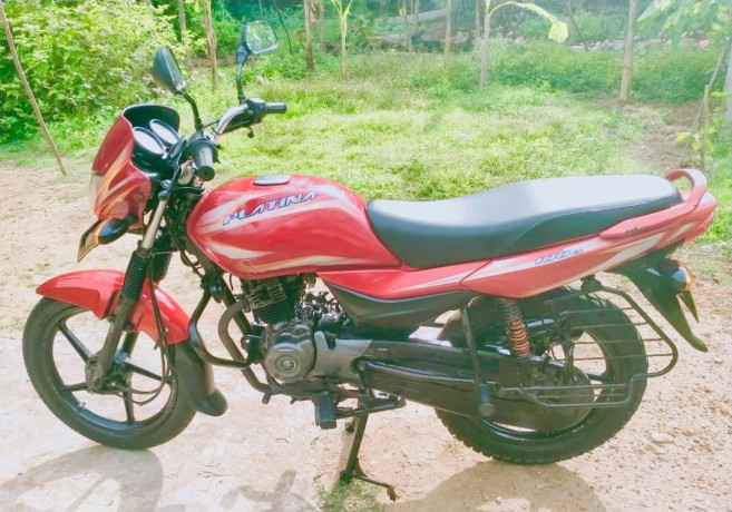 Bajaj platina 100 2015