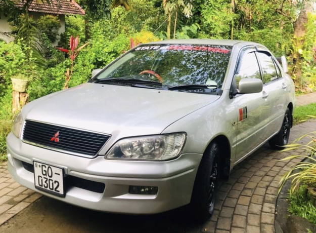 Mitsubishi lancer cs1 2001