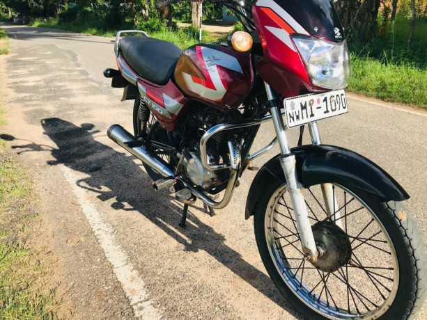 Bajaj ct100 2005