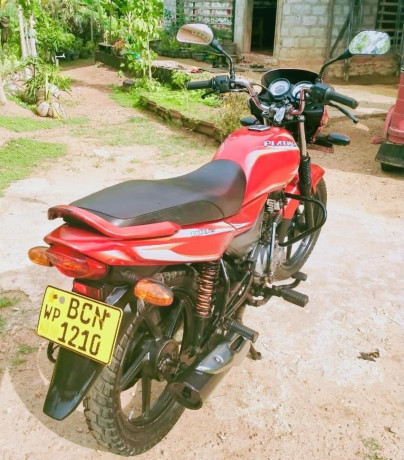 Bajaj platina 100 2015