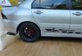 Mitsubishi lancer cs1 2000