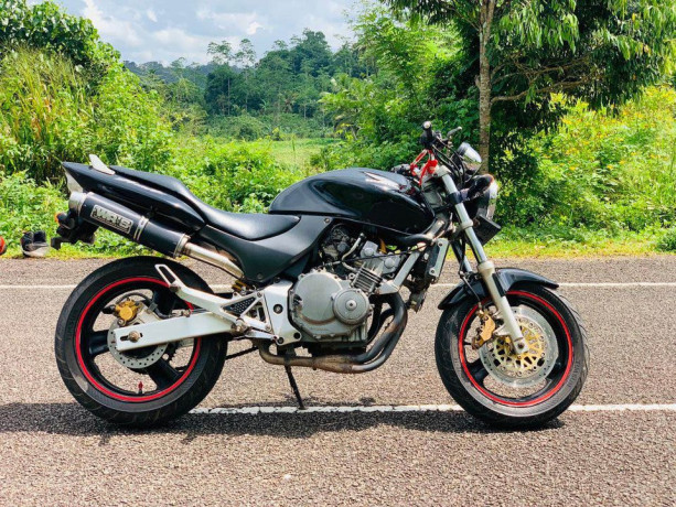 Honda hornet ch130 2008